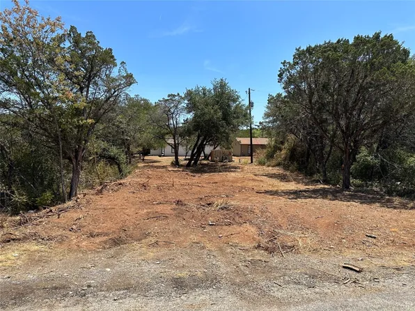 2711 Maplewood St, Granbury, TX 76048