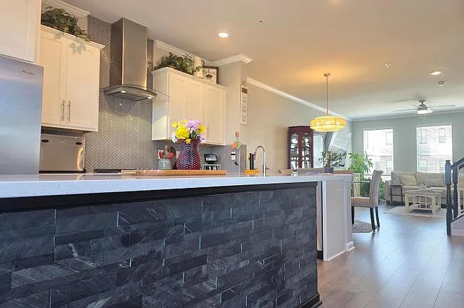 867 Amity St #1 — Photo 21