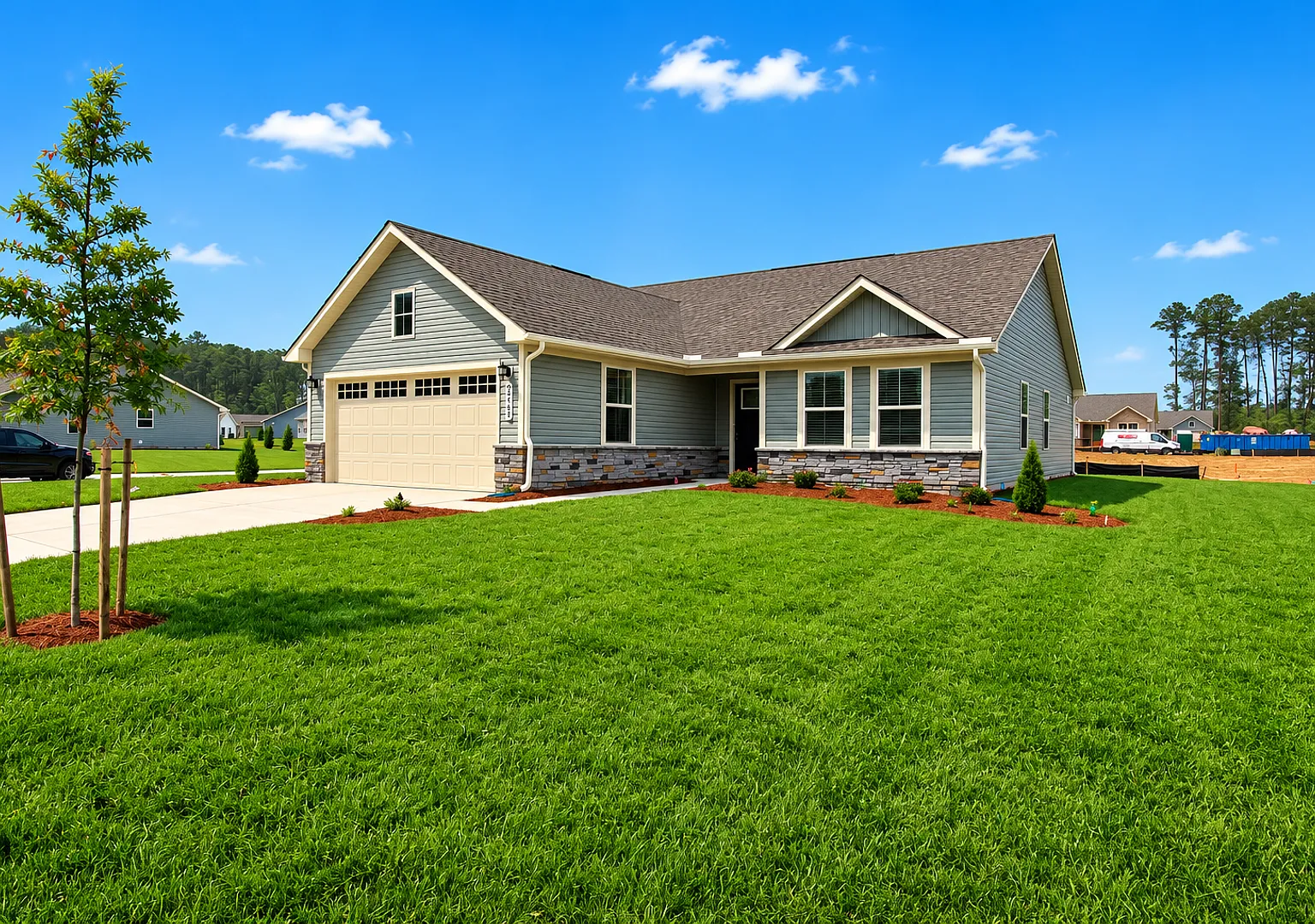 Maintenance Free Living at th Vines At Sandhill! — Photo 2