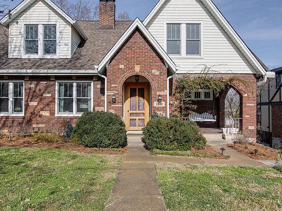 2nd image of 2808 Acklen Ave