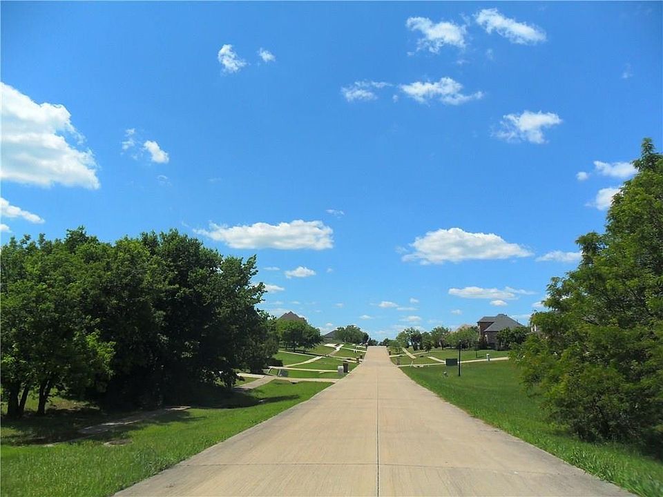 2nd image of 2849 Emerald Sound Dr Lot 159