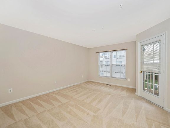 4th image of 1816 Poolside Ln #A