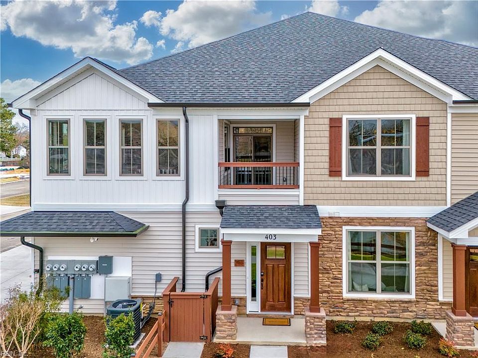 1st image of 1402 Watermark Way
