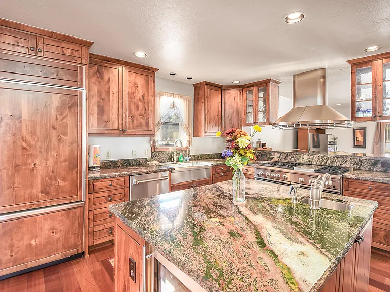 8950 W Antoinette Way — Photo 42