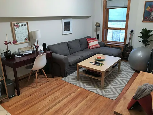 Rented by Joe Gotham LTD | media 2