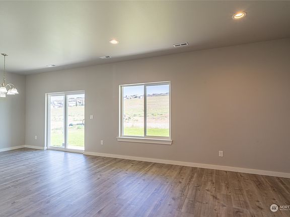 5th image of 6549 E Highway 262 #141