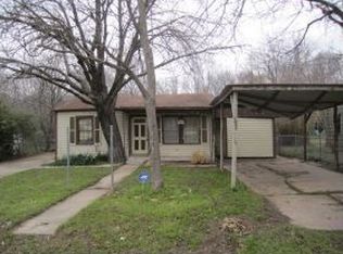 9561 Rylie Crest Dr, Dallas, TX 75217