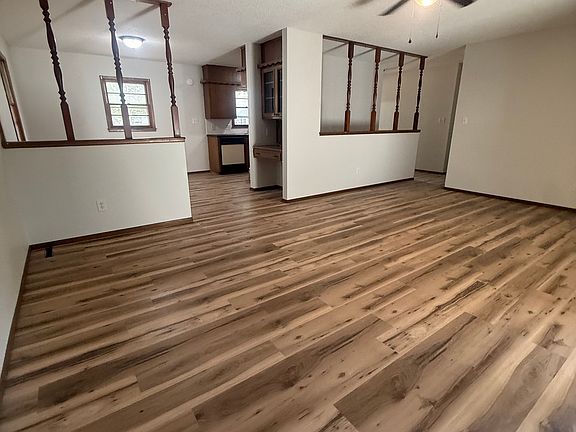 2nd image of 3804 W Cornelison St