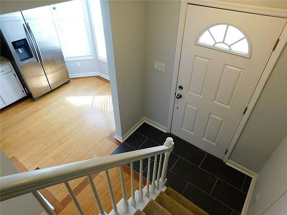 3rd image of 5043 Laurel Springs Way SE