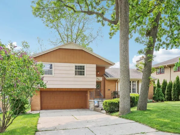 2628 South 49th STREET, Milwaukee, WI 53219