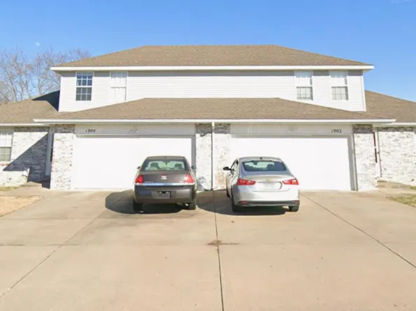 1802 1804 N Laurel Hill Place, Nixa, MO 65714