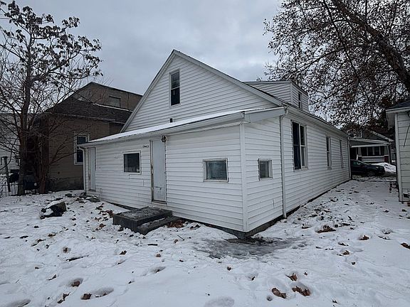 2nd image of 2309 Lafayette St