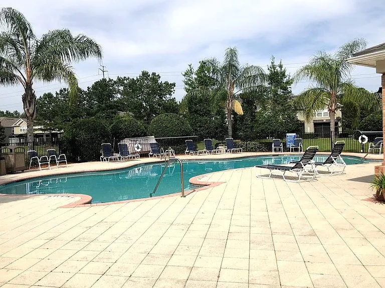 Community pool