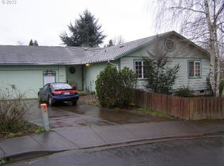 459 55th St, Springfield, OR 97478