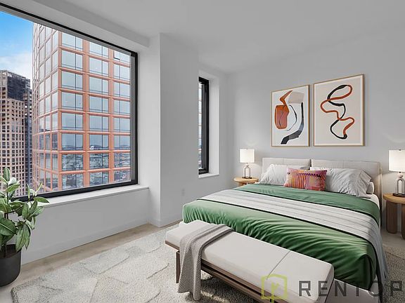 4th image of 77 Commercial St #3I