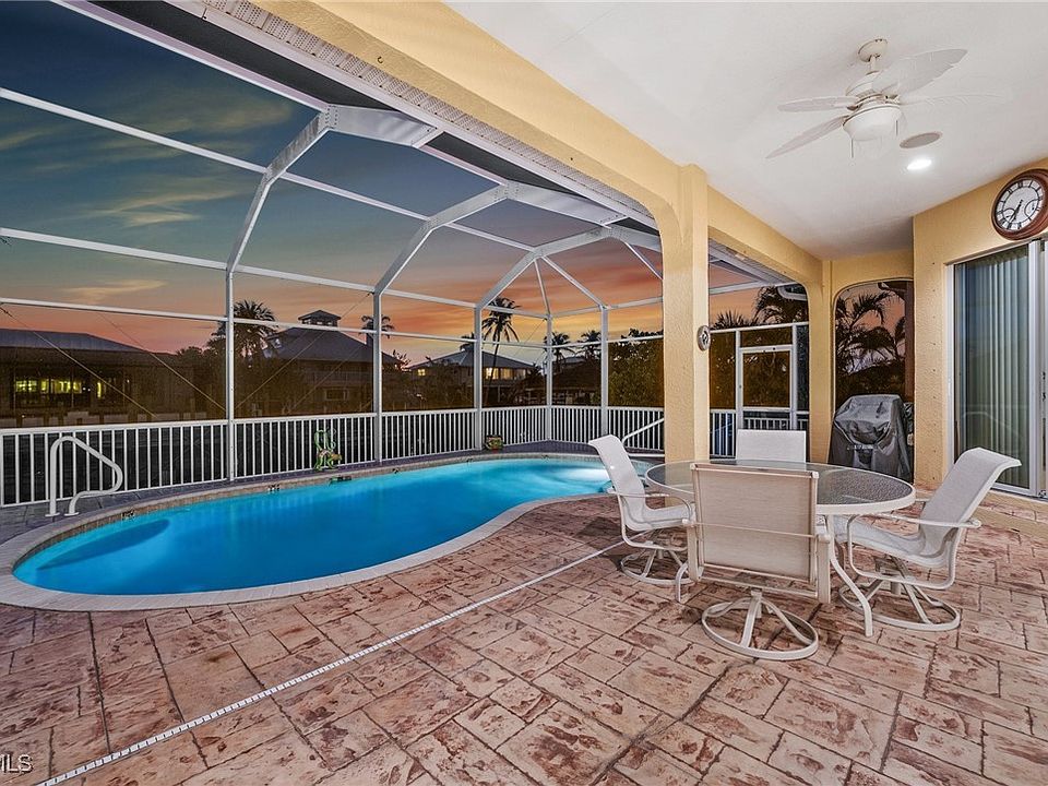 1st image of 2372 Sapodilla Ln