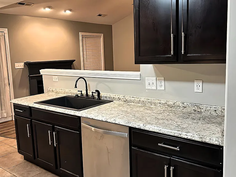 2480 Andersonville Dr — Photo 11