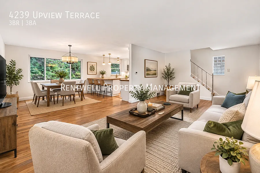Beautifully Renovated 3-Bedroom Home with Garage & Private Yard — Photo 4