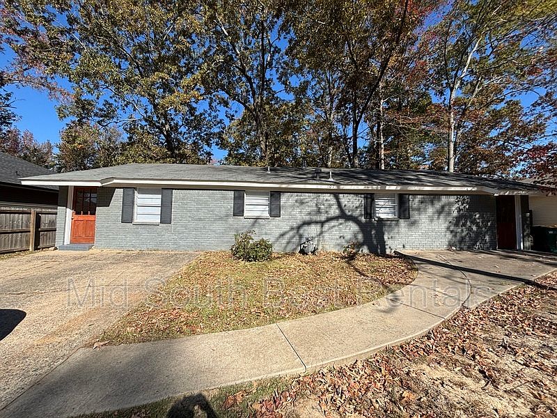 1st image of 107 Greenwood Ave