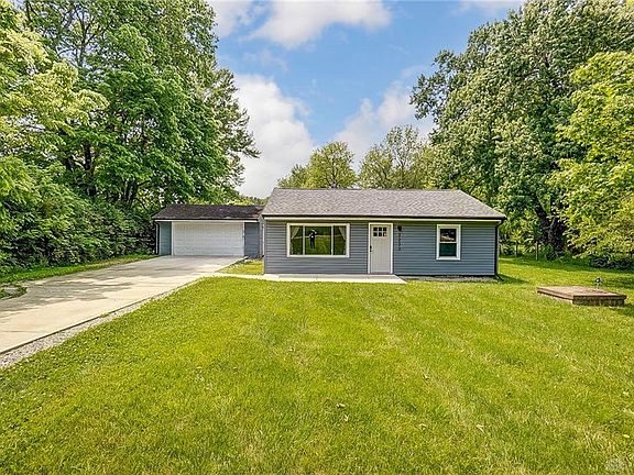 2nd image of 3233 Ravenwood Rd