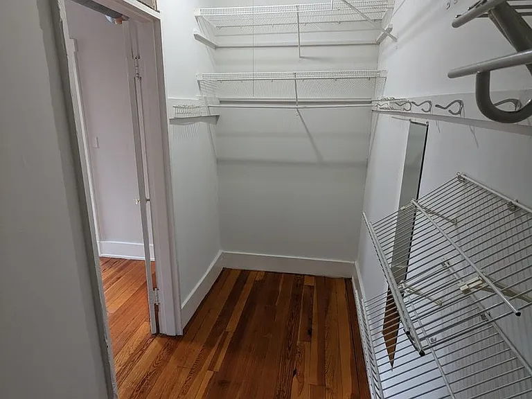 225 Fosdick St — Photo 17