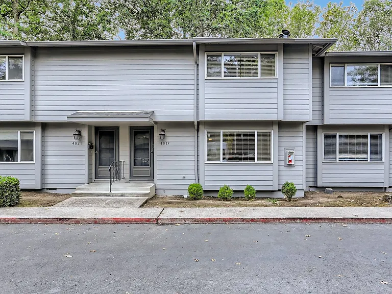 4795 SW Larch Dr — Photo 8