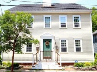 44 Warren St, Newburyport, MA 01950