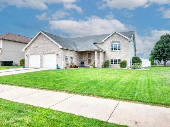 1046 Madison Ave, Braidwood, IL 60408