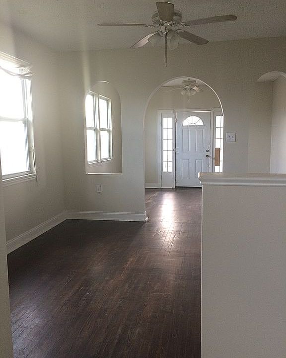 1st image of 1709 Pauline St