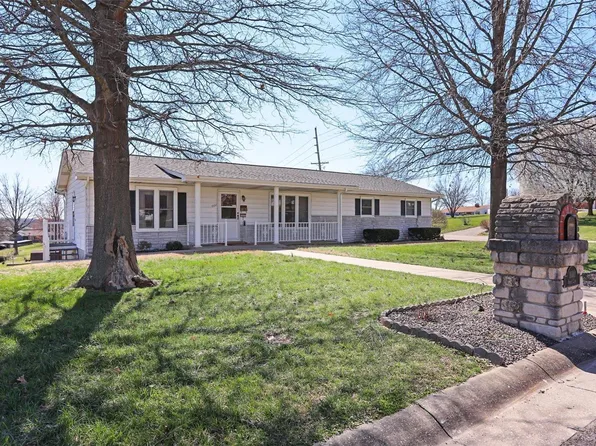 1000 Karen Ln, Washington, MO 63090