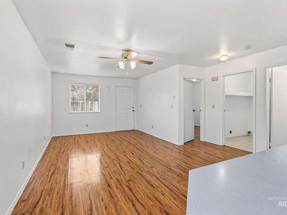 1st image of 2803 College Ave