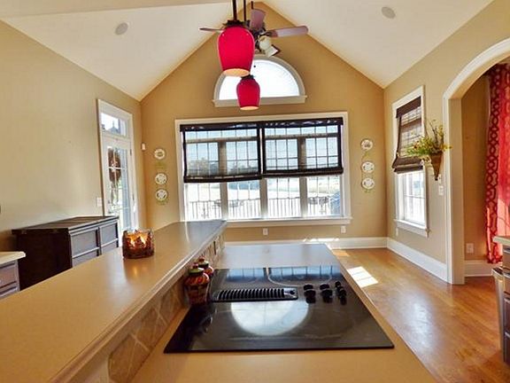 Eat-In Kitchen, large window