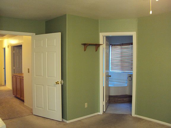 4th image of 8316 Bermuda Beach Dr