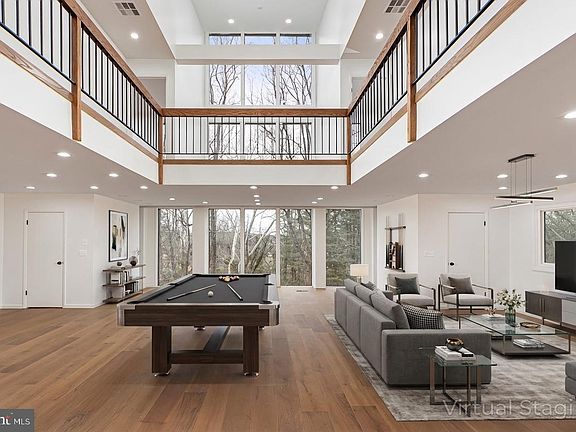 4th image of 903 Ivy Hill Rd