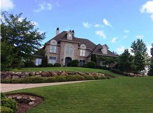 8273 Castlehill Rd, Birmingham, AL 35242