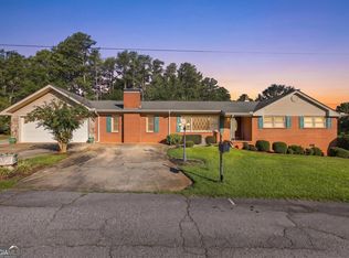 49 Jones St, Toccoa, GA 30577