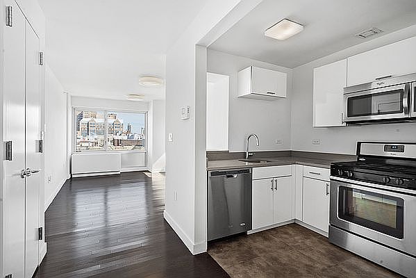1st image of 607 W 161st St APT 9B