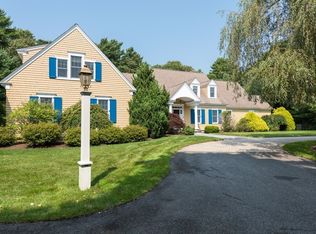 24 Farm Valley Rd, Barnstable, MA 02630
