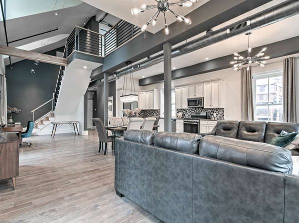 20 S Main St #3