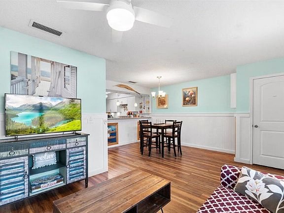 5th image of 125 Rio Del Mar St #1-A