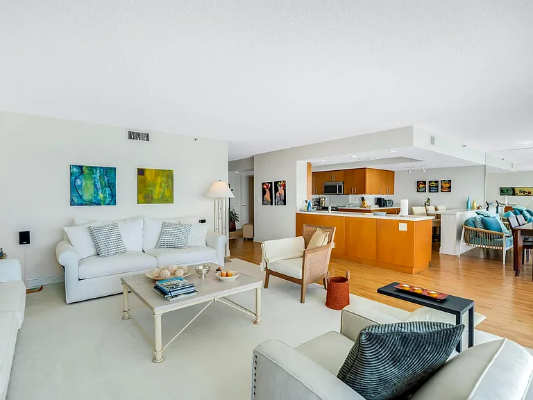 4301 N Ocean Blvd #1002 — Photo 7