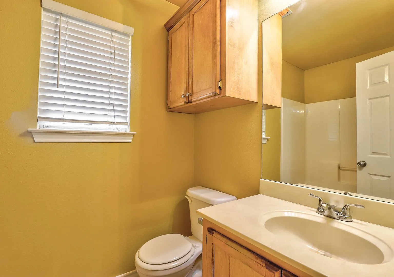 3 Bedroom 2 Bathroom Duplex in Texarkana, AR — Photo 4