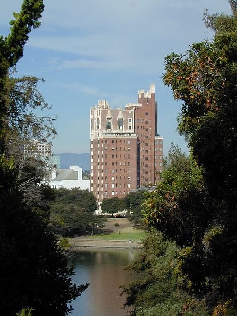 Bellevue Staten Building