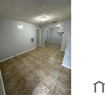 1632 W 8th St #1 — Photo 7