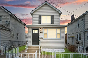 1799 East 51st Street