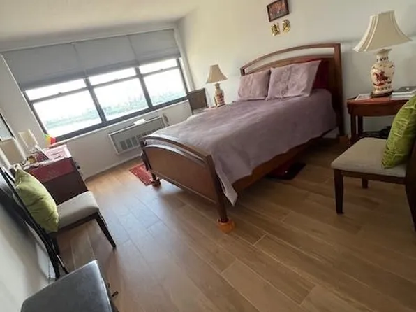 7002 Blvd East image 17 of 42