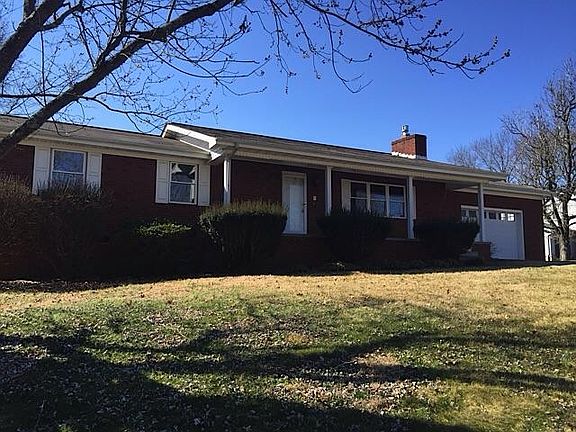 3rd image of 7529 Pinen Dr #2