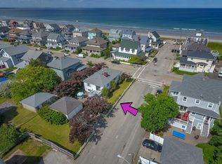 49 Manomet Ave, Hull, MA 02045