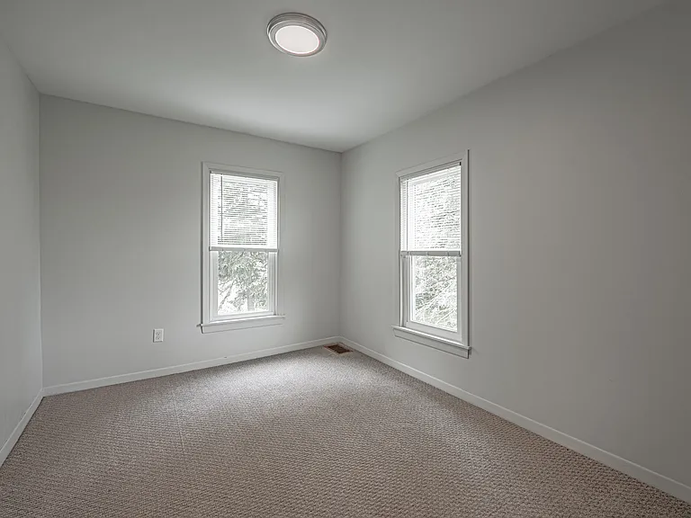 5369 Royalton Center Rd — Photo 19