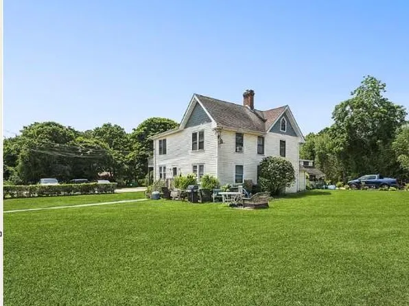 134 Ponquogue Avenue #Multi-Family, Southampton, NY 11946
